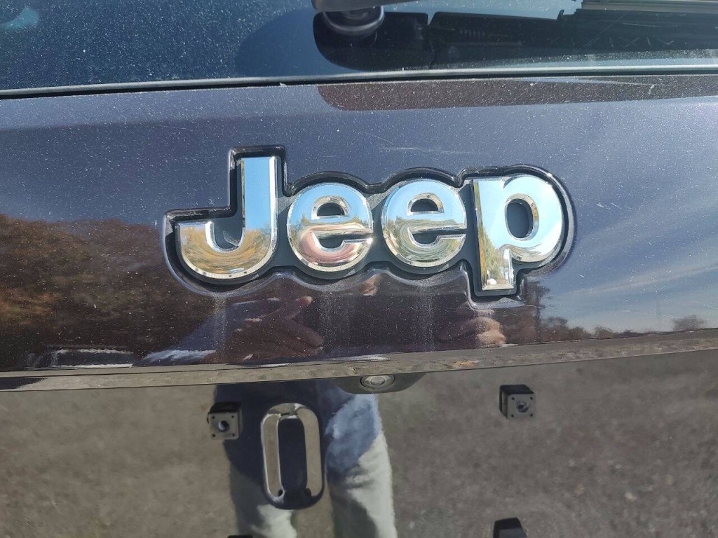 2021 Jeep Grand Cherokee Image 16