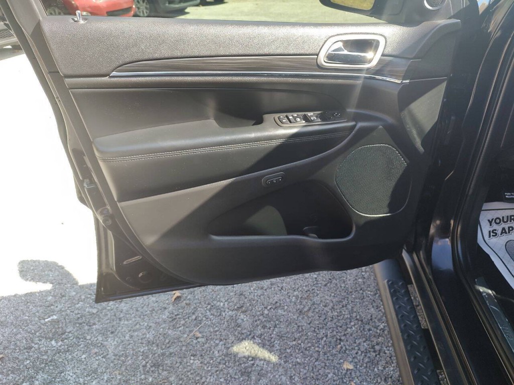 2021 Jeep Grand Cherokee Image 21