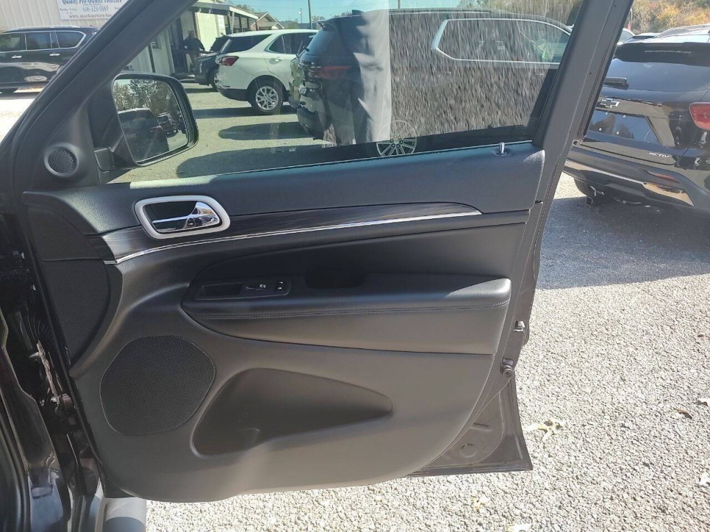 2021 Jeep Grand Cherokee Image 39