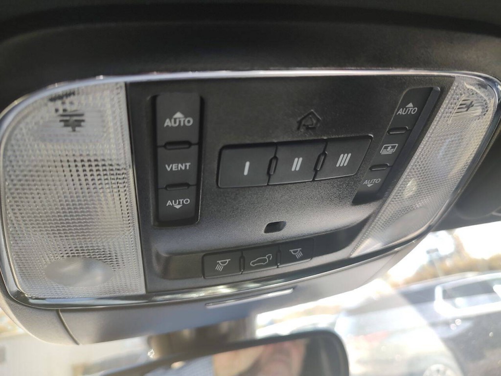 2021 Jeep Grand Cherokee Image 41