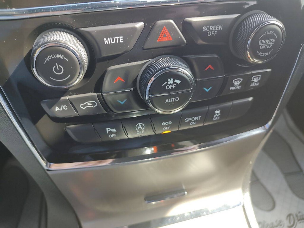 2021 Jeep Grand Cherokee Image 43