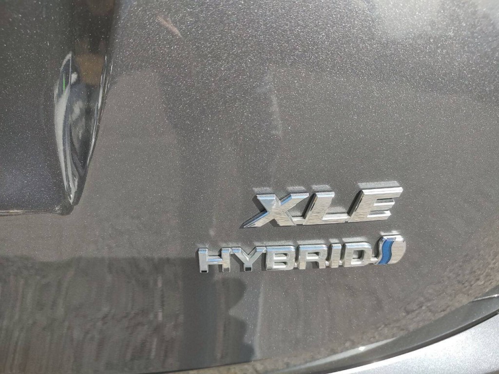 2016 Toyota Rav4 Image 14