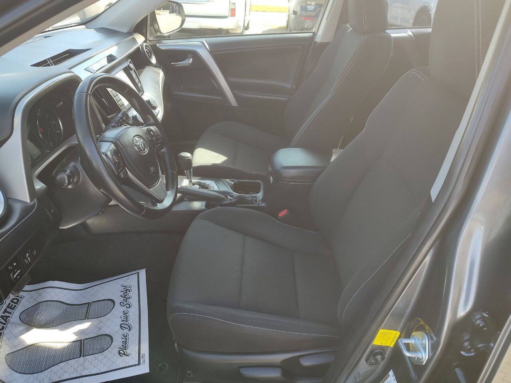 2016 Toyota Rav4 Image 16