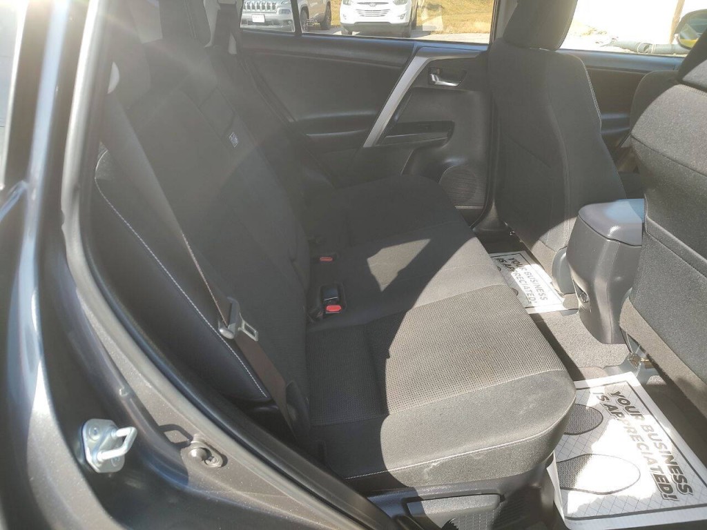 2016 Toyota Rav4 Image 25