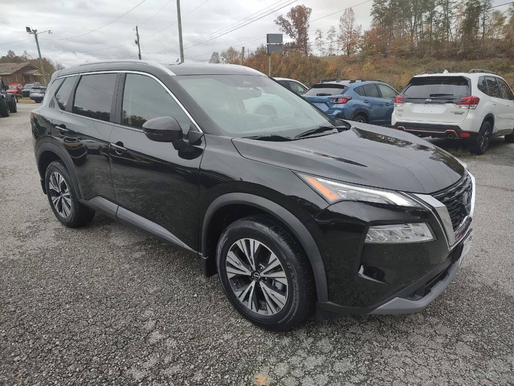 2023 Nissan Rogue Image 4