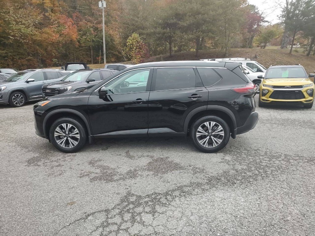 2023 Nissan Rogue Image 9