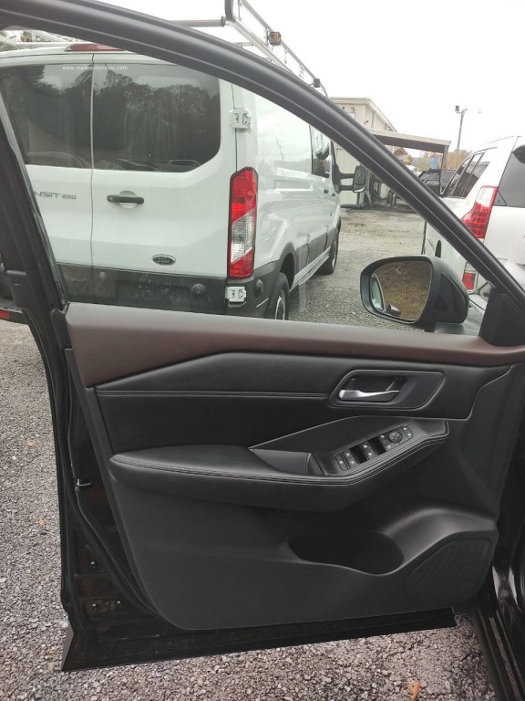 2023 Nissan Rogue Image 14