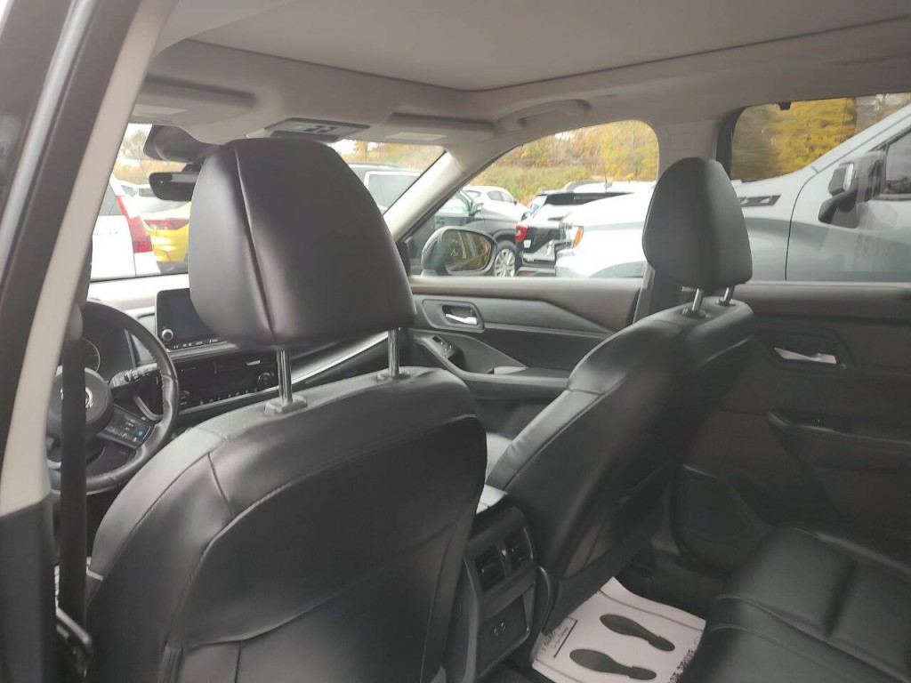 2023 Nissan Rogue Image 22