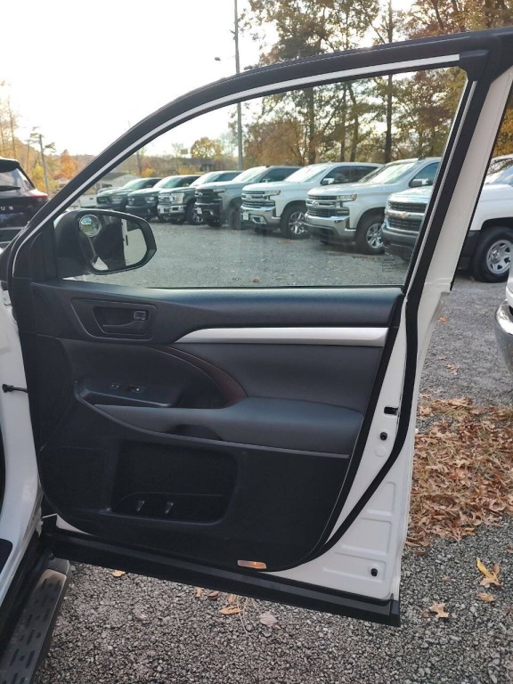 2019 Toyota Highlander Image 37