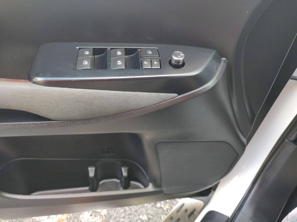 2019 Toyota Highlander Image 58