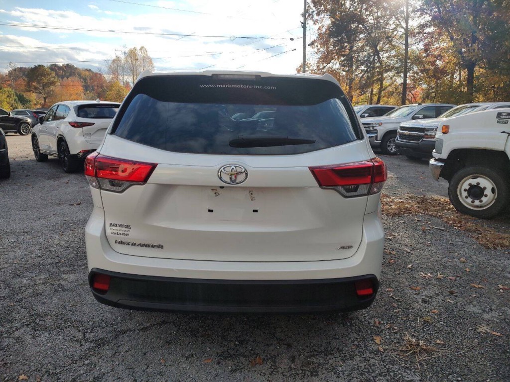 2019 Toyota Highlander Image 6