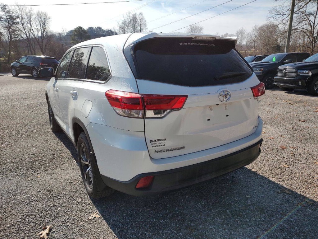 2019 Toyota Highlander Image 13