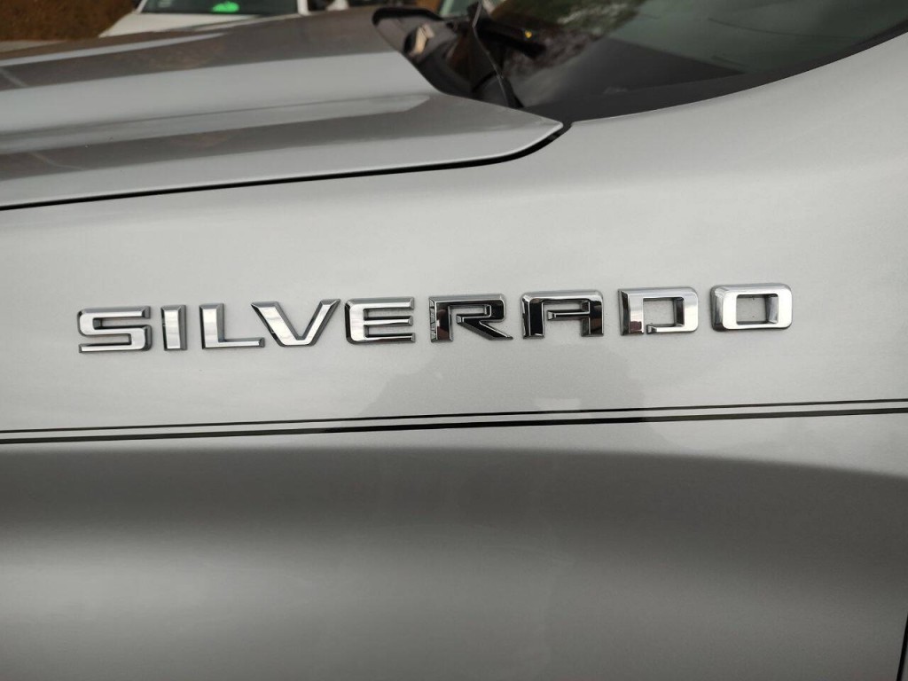 2022 Chevrolet Silverado 1500 Image 12