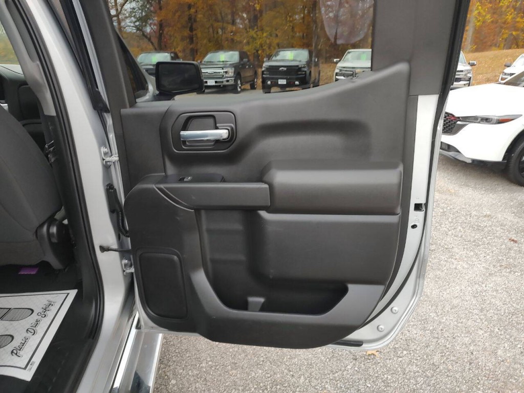 2022 Chevrolet Silverado 1500 Image 32