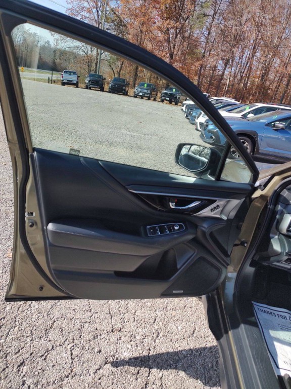 2021 Subaru Outback Image 25