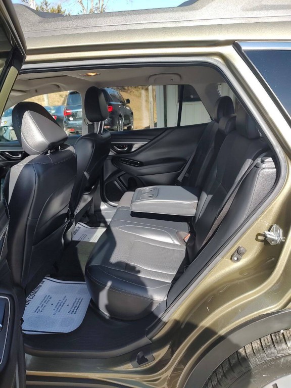 2021 Subaru Outback Image 26