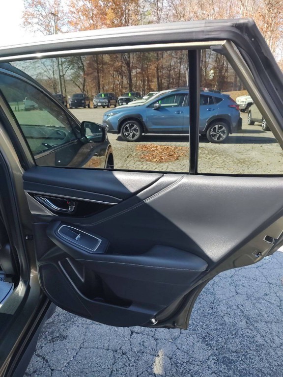 2021 Subaru Outback Image 40