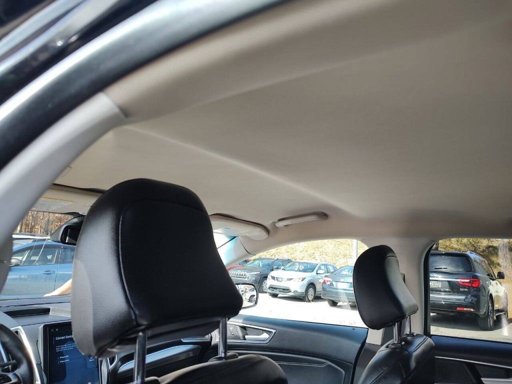 2022 Ford Edge Image 23