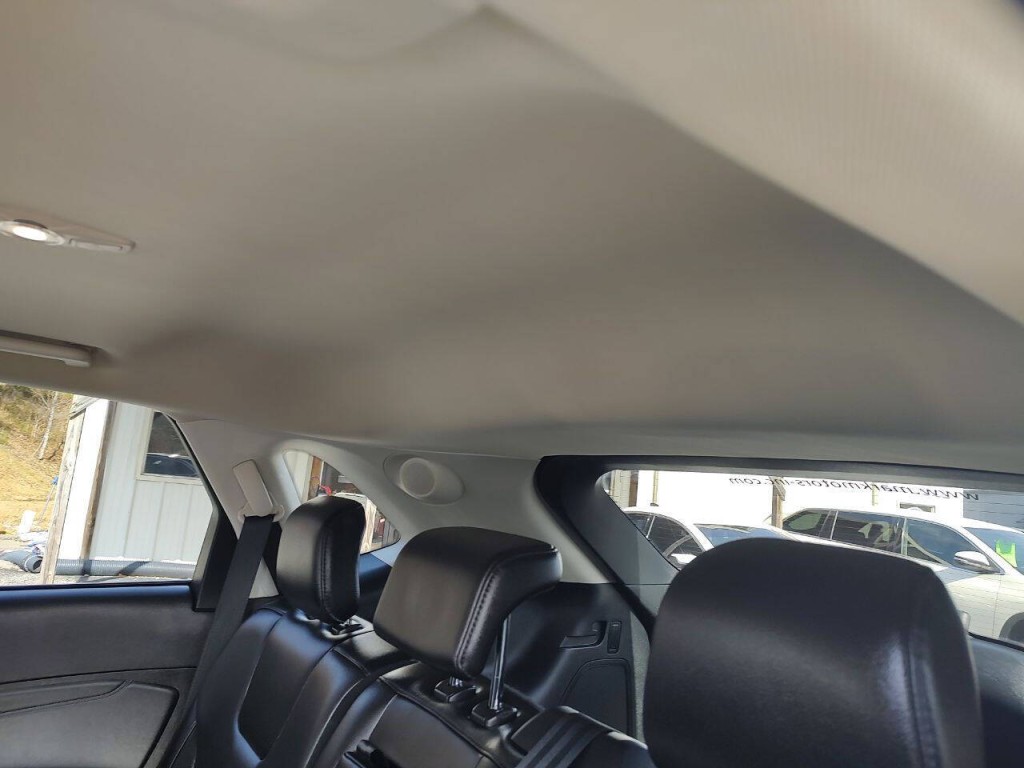 2022 Ford Edge Image 25