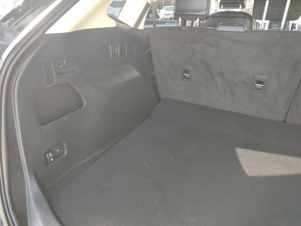 2022 Ford Edge Image 32