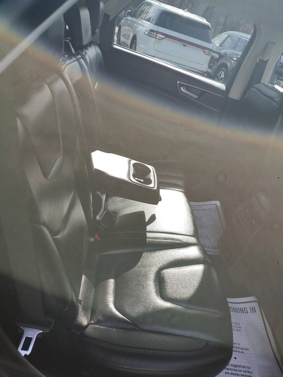 2022 Ford Edge Image 36