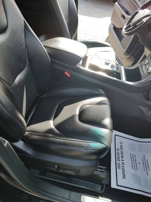 2022 Ford Edge Image 39