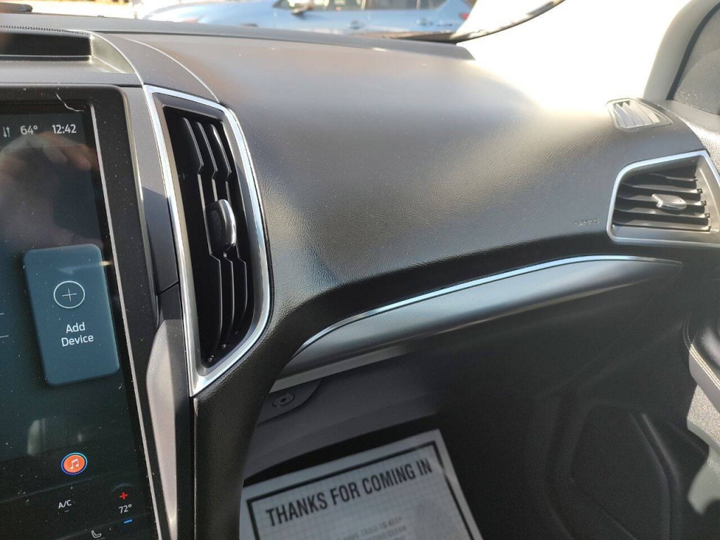 2022 Ford Edge Image 41
