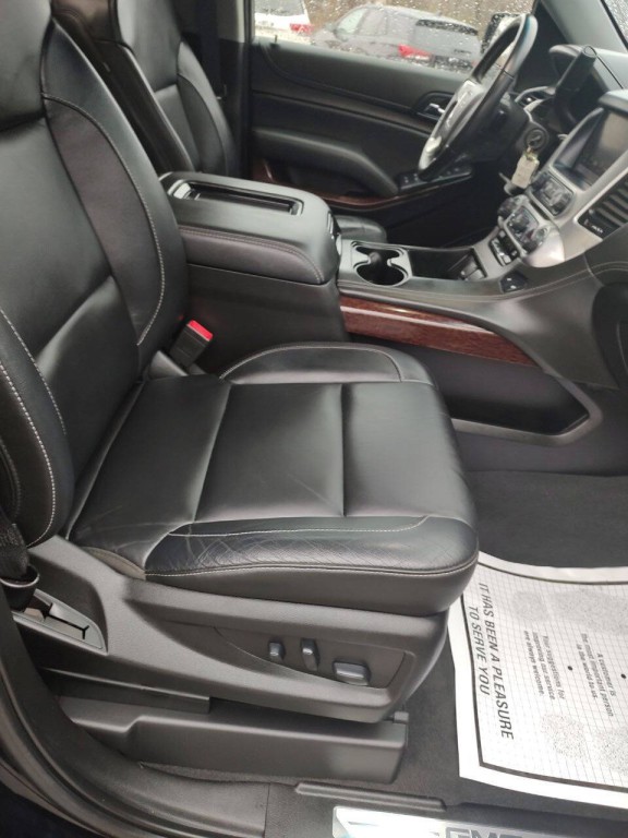 2019 GMC Yukon Image 44