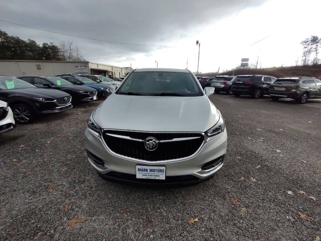 2020 Buick Enclave Image 2