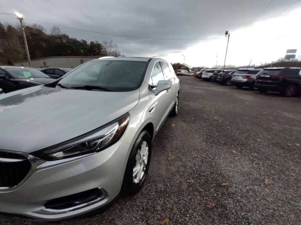 2020 Buick Enclave Image 11