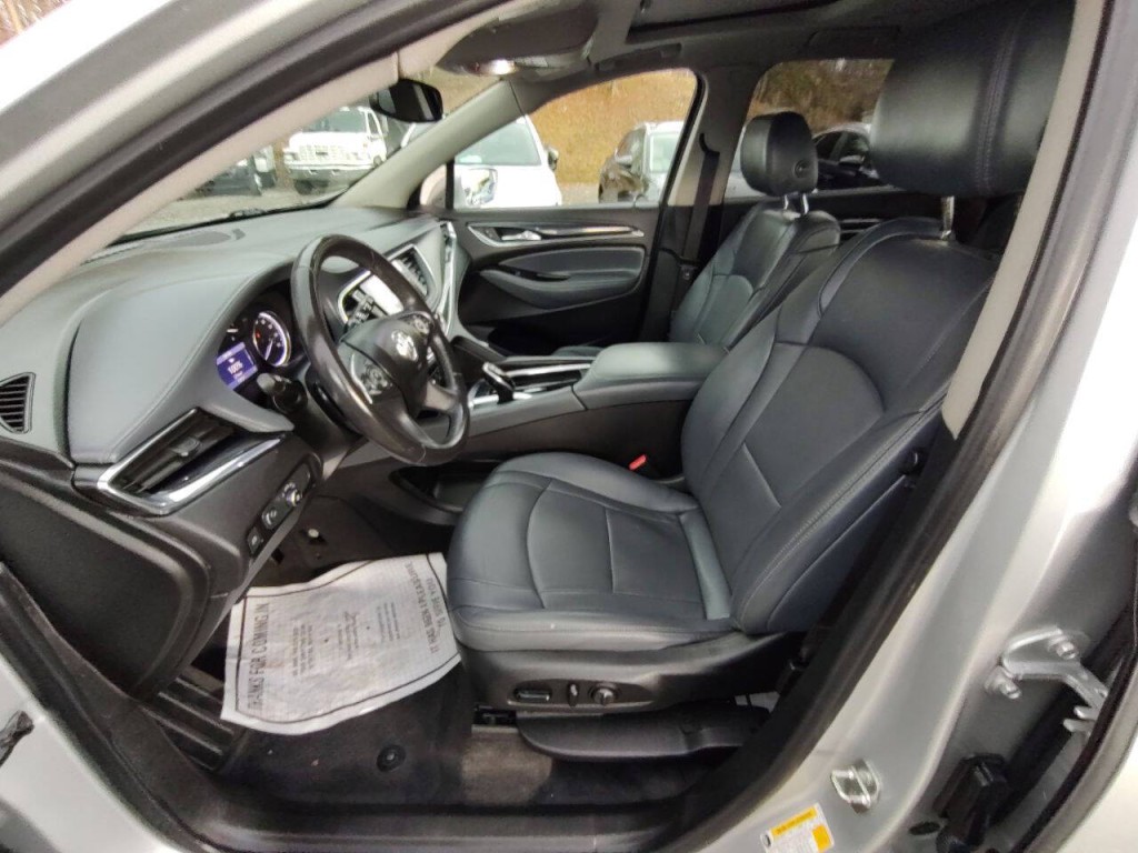 2020 Buick Enclave Image 16