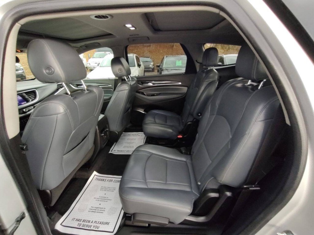 2020 Buick Enclave Image 21