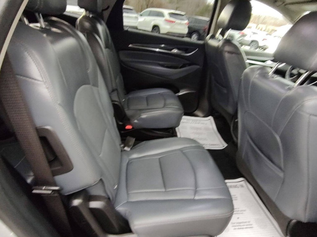 2020 Buick Enclave Image 34