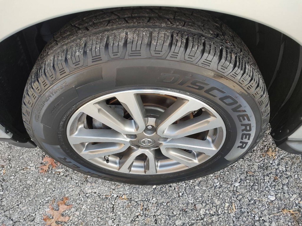 2013 Nissan Pathfinder Image 10