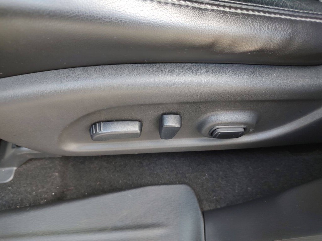 2013 Nissan Pathfinder Image 17