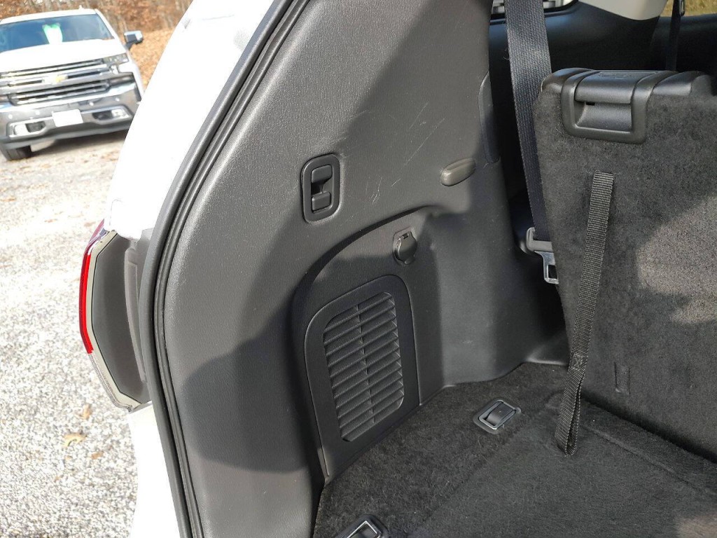 2013 Nissan Pathfinder Image 28