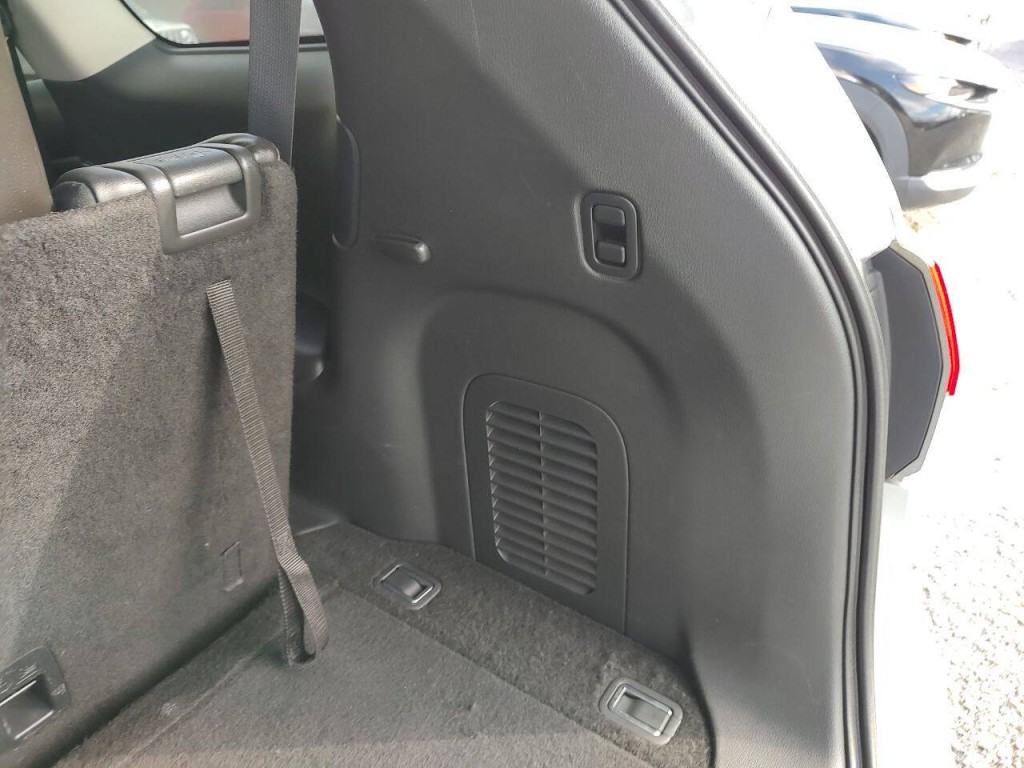 2013 Nissan Pathfinder Image 29