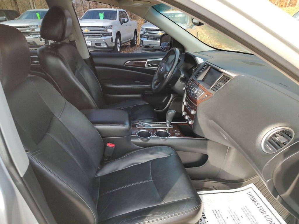 2013 Nissan Pathfinder Image 34