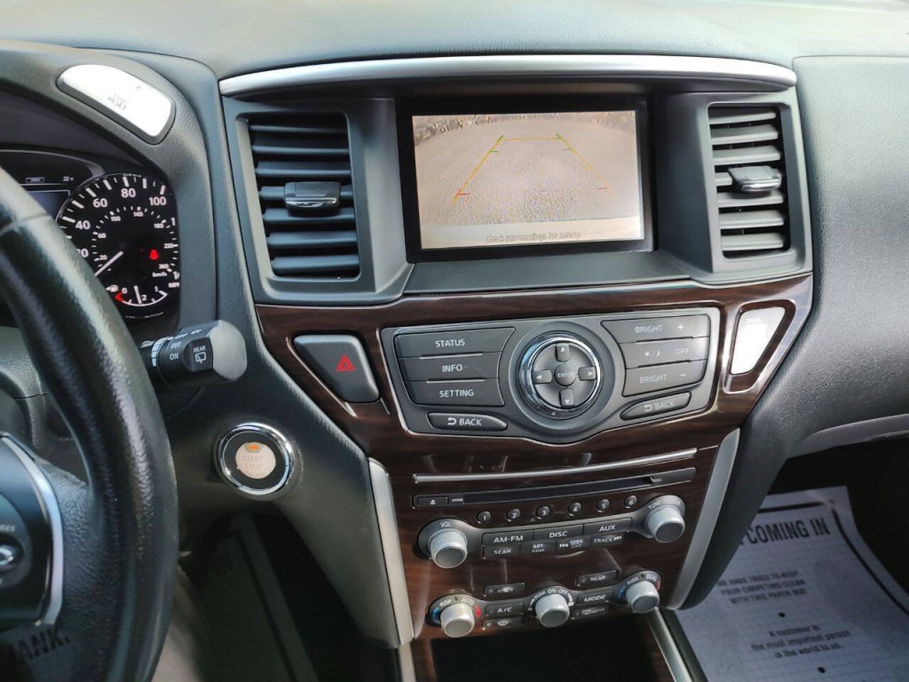2013 Nissan Pathfinder Image 39
