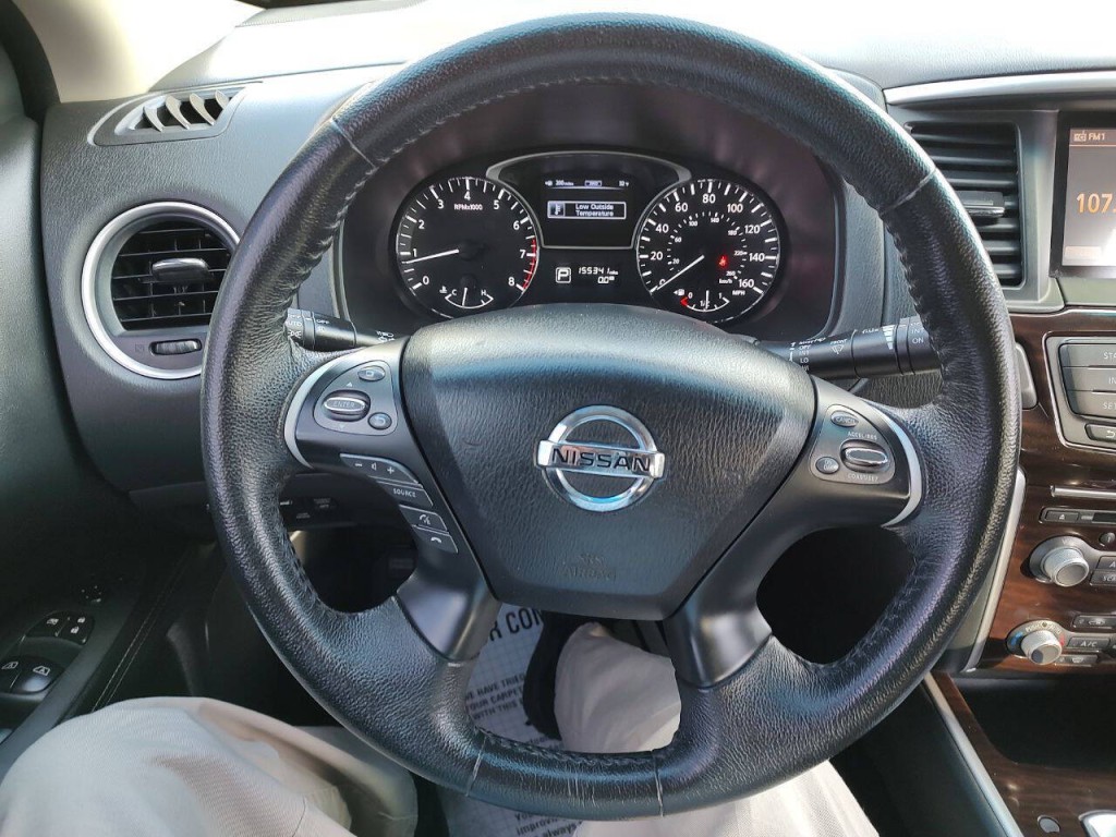 2013 Nissan Pathfinder Image 45