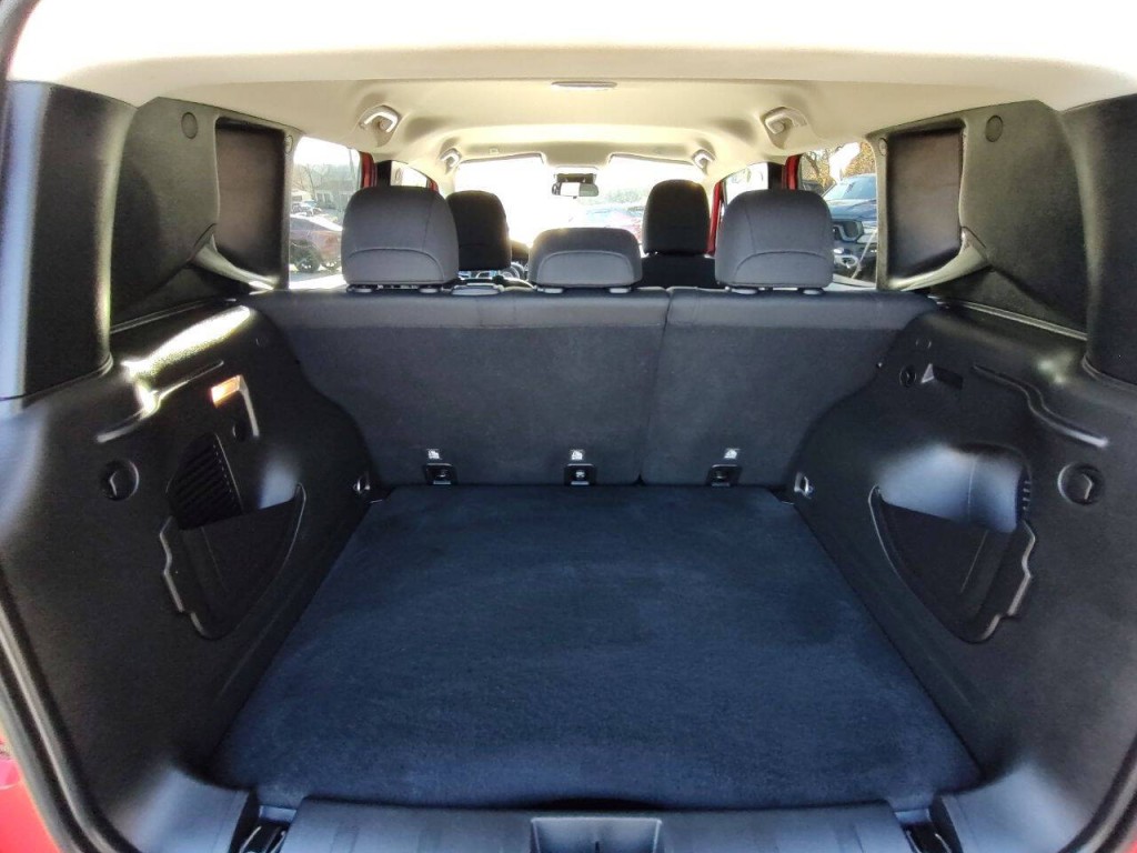 2020 Jeep Renegade Image 15
