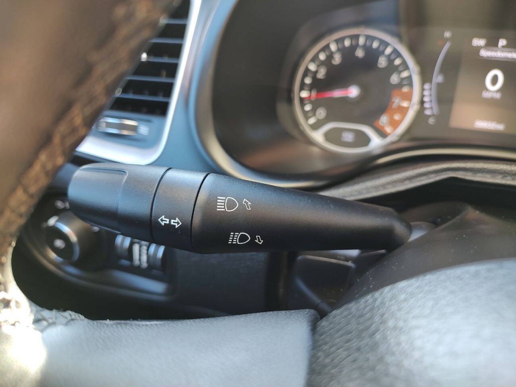 2020 Jeep Renegade Image 24