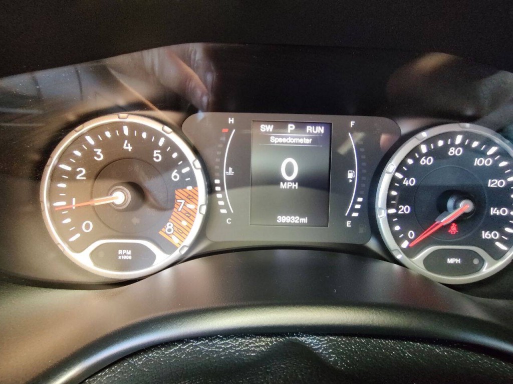 2020 Jeep Renegade Image 25