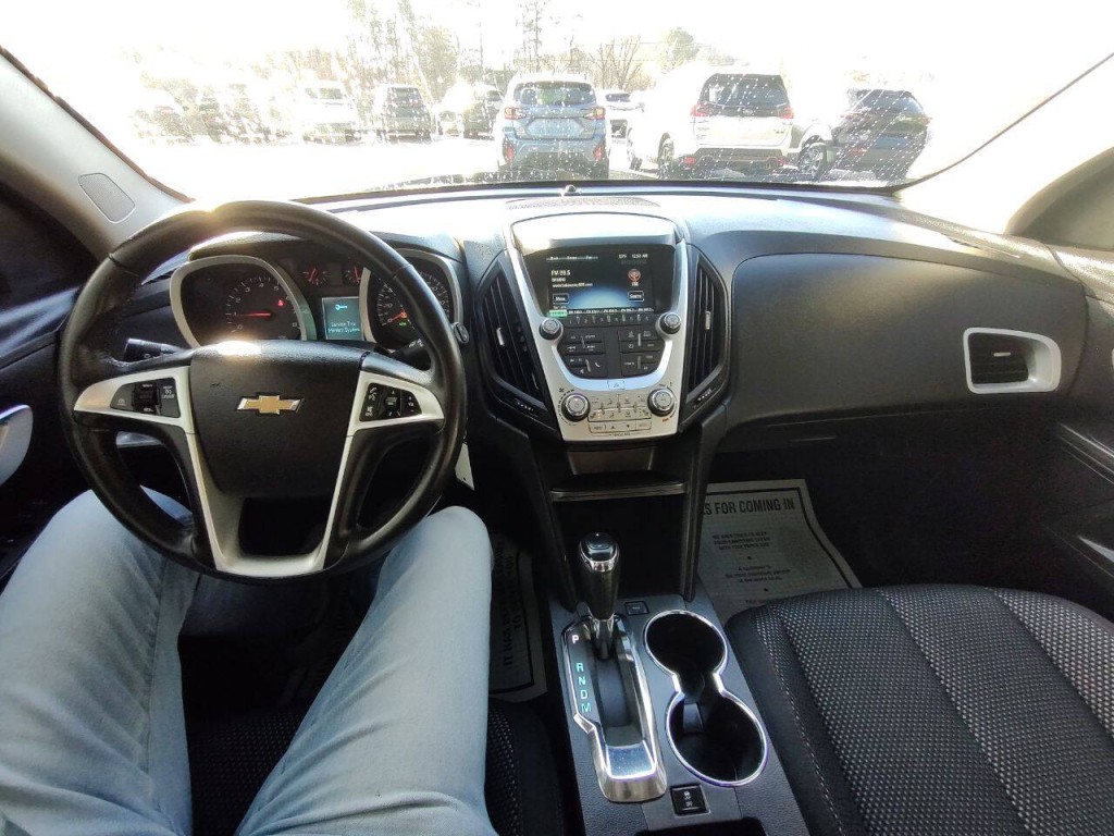 2017 Chevrolet Equinox Image 30