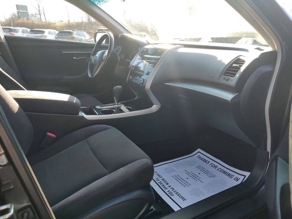 2013 Nissan Altima Image 15