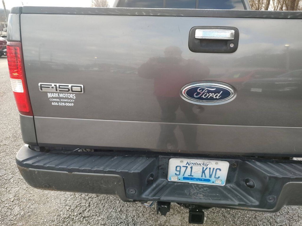 2004 Ford F-150 Image 16