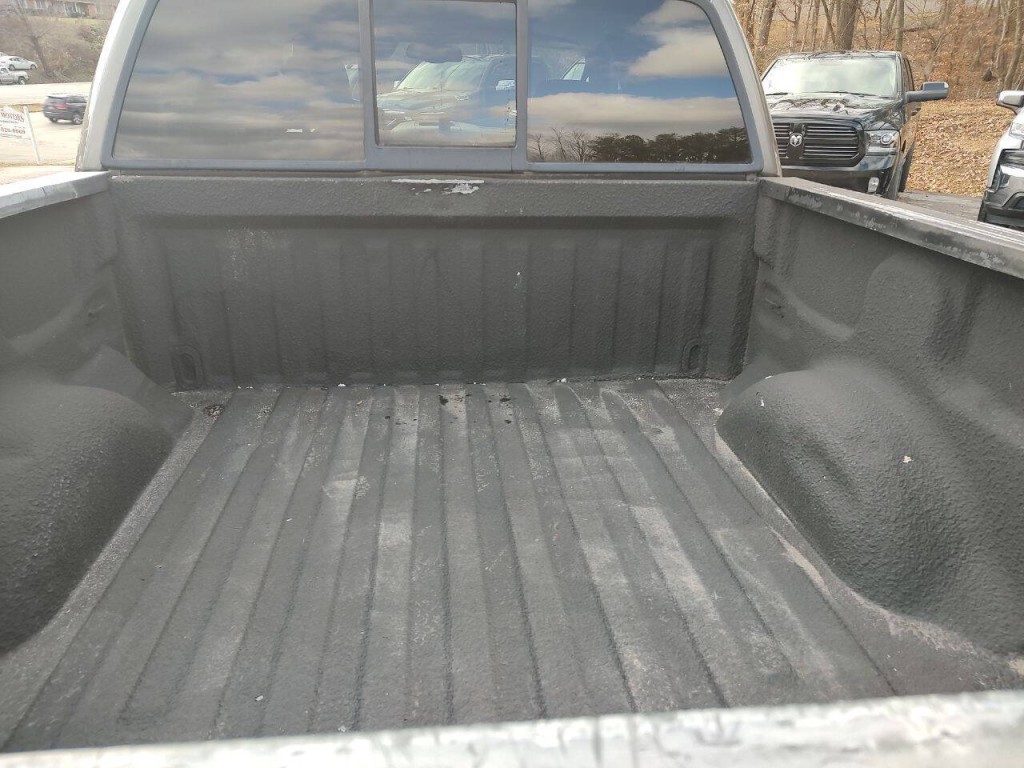 2004 Ford F-150 Image 18