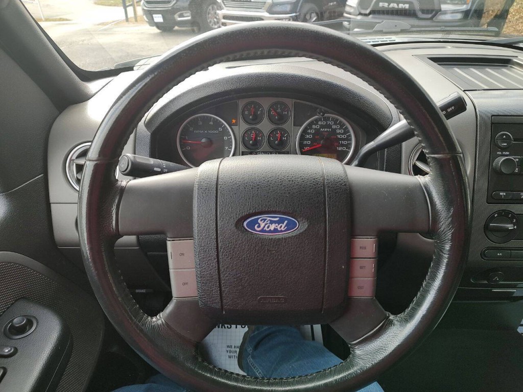 2004 Ford F-150 Image 47