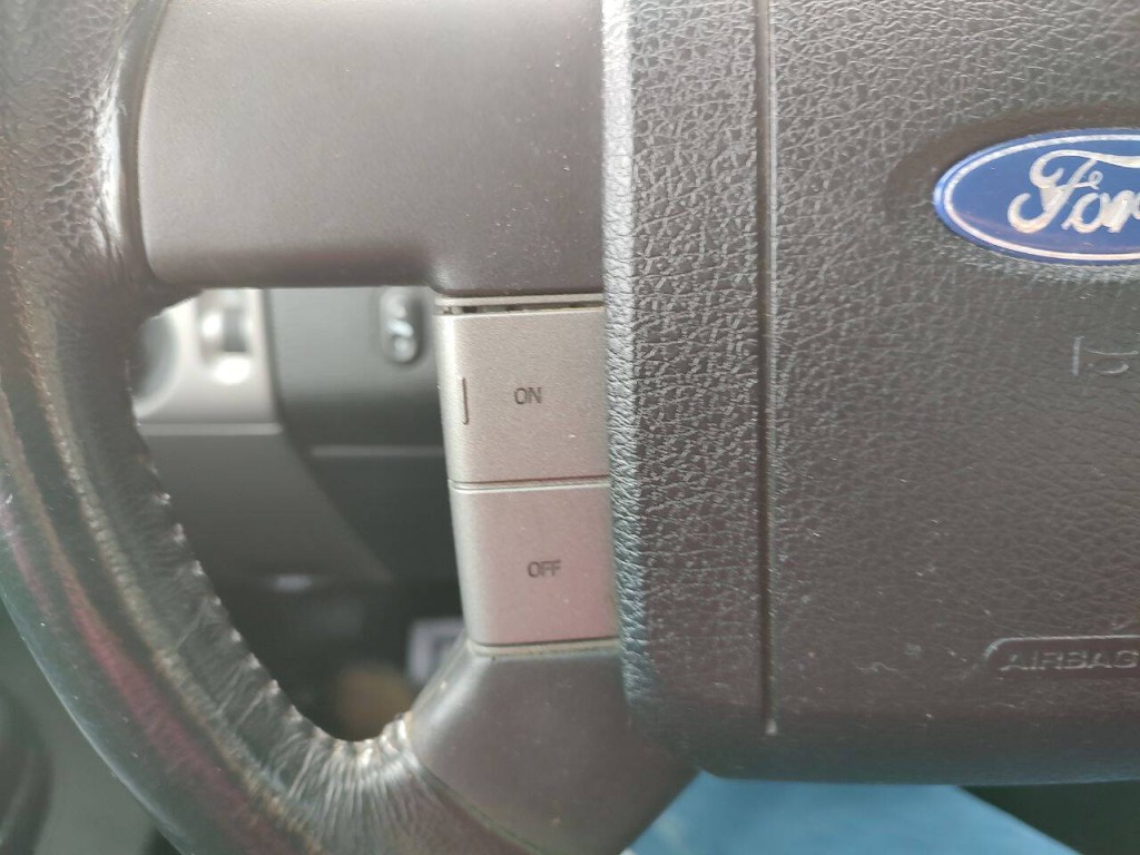 2004 Ford F-150 Image 48