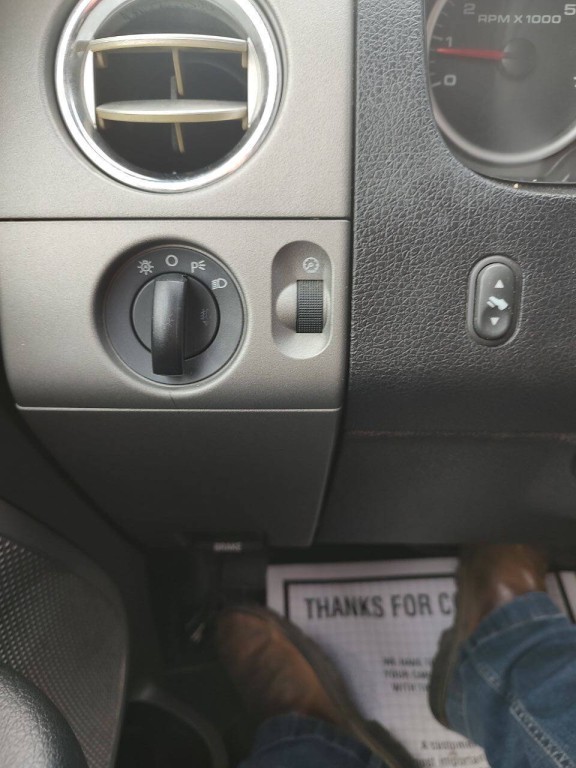 2004 Ford F-150 Image 53